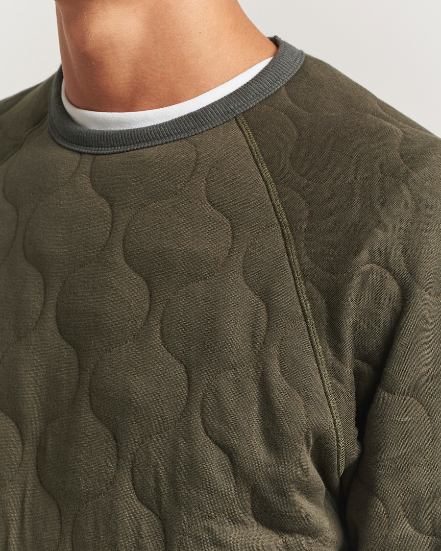 Uomini | Maglieria | BEAMS PLUS | MIL Quilt Crew Neck Olive