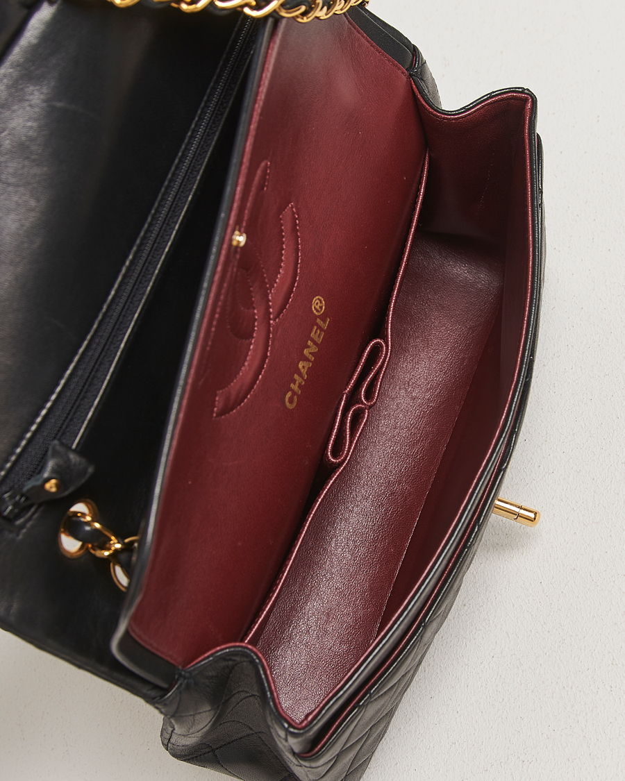 Uomini | Chanel Pre-Owned Classic Double Flap Medium Black | Chanel Pre-Owned | Classic Double Flap Medium Black