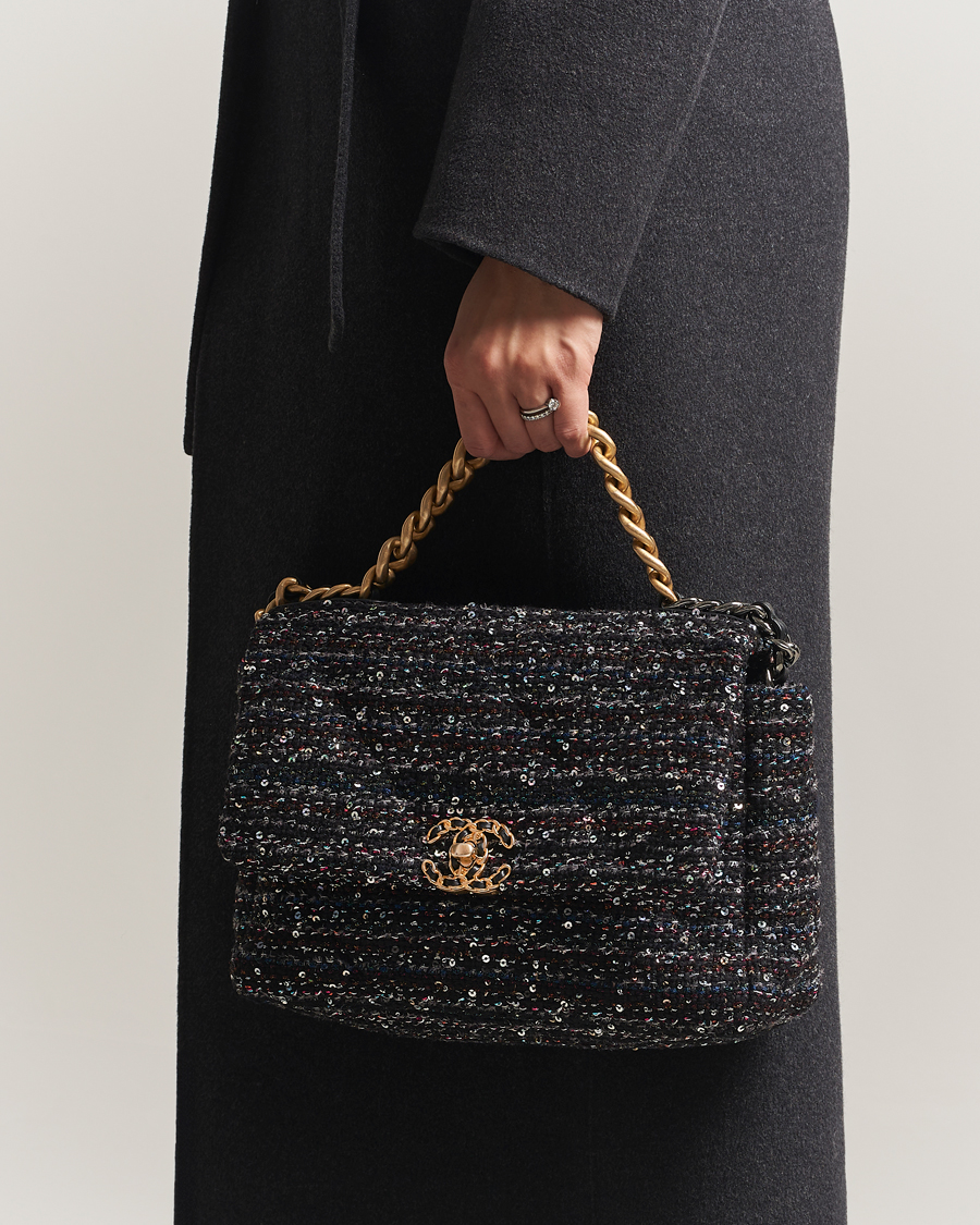 Uomini | Chanel Pre-Owned Chanel 19 Sequins Large Handbag Black | Chanel Pre-Owned | Chanel 19 Sequins Large Handbag Black