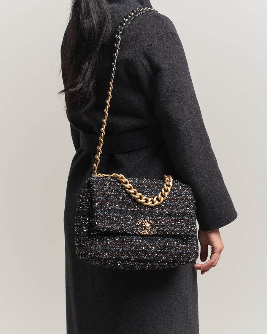 Uomini | Chanel Pre-Owned Chanel 19 Sequins Large Handbag Black | Chanel Pre-Owned | Chanel 19 Sequins Large Handbag Black