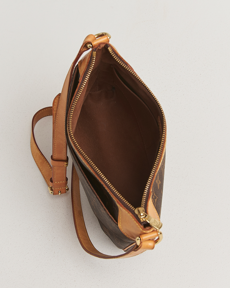 Uomini | Louis Vuitton Pre-Owned Odeon PM Bag Monogram | Louis Vuitton Pre-Owned | Odeon PM Bag Monogram