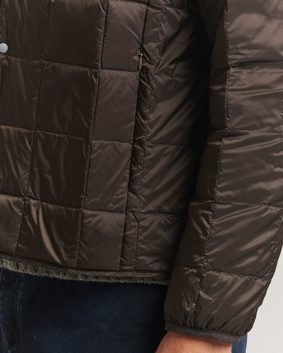 Uomini | Giacche | TAION | Crew Neck Button Down Jacket Dark Choco