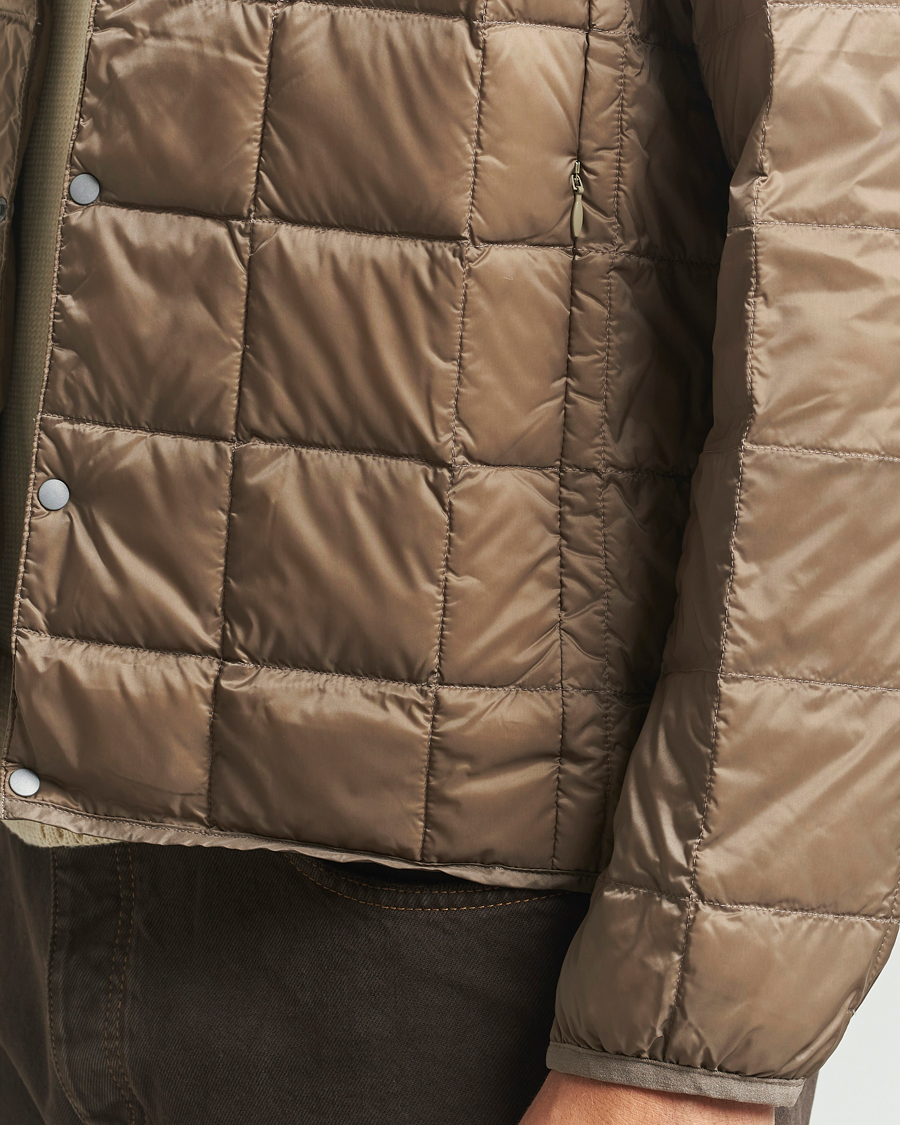 Uomini | Giacche | TAION | Crew Neck Button Down Jacket Khaki