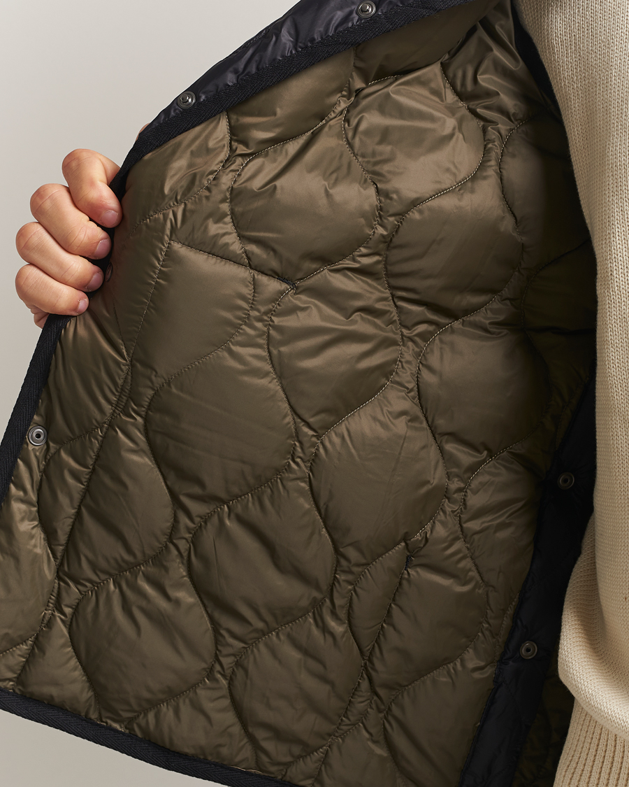 Uomini | Gilet | TAION | Military Crew Neck Down Vest Black