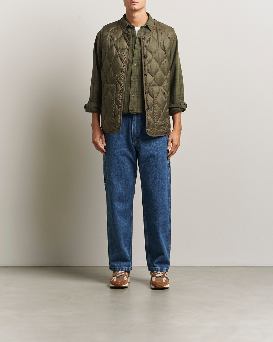 Uomini | Gilet | TAION | Military Crew Neck Down Vest Dark Olive