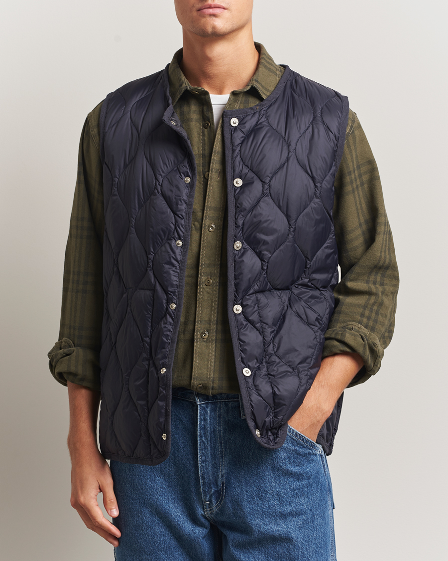 Uomini | Gilet | TAION | Military Crew Neck Down Vest Navy