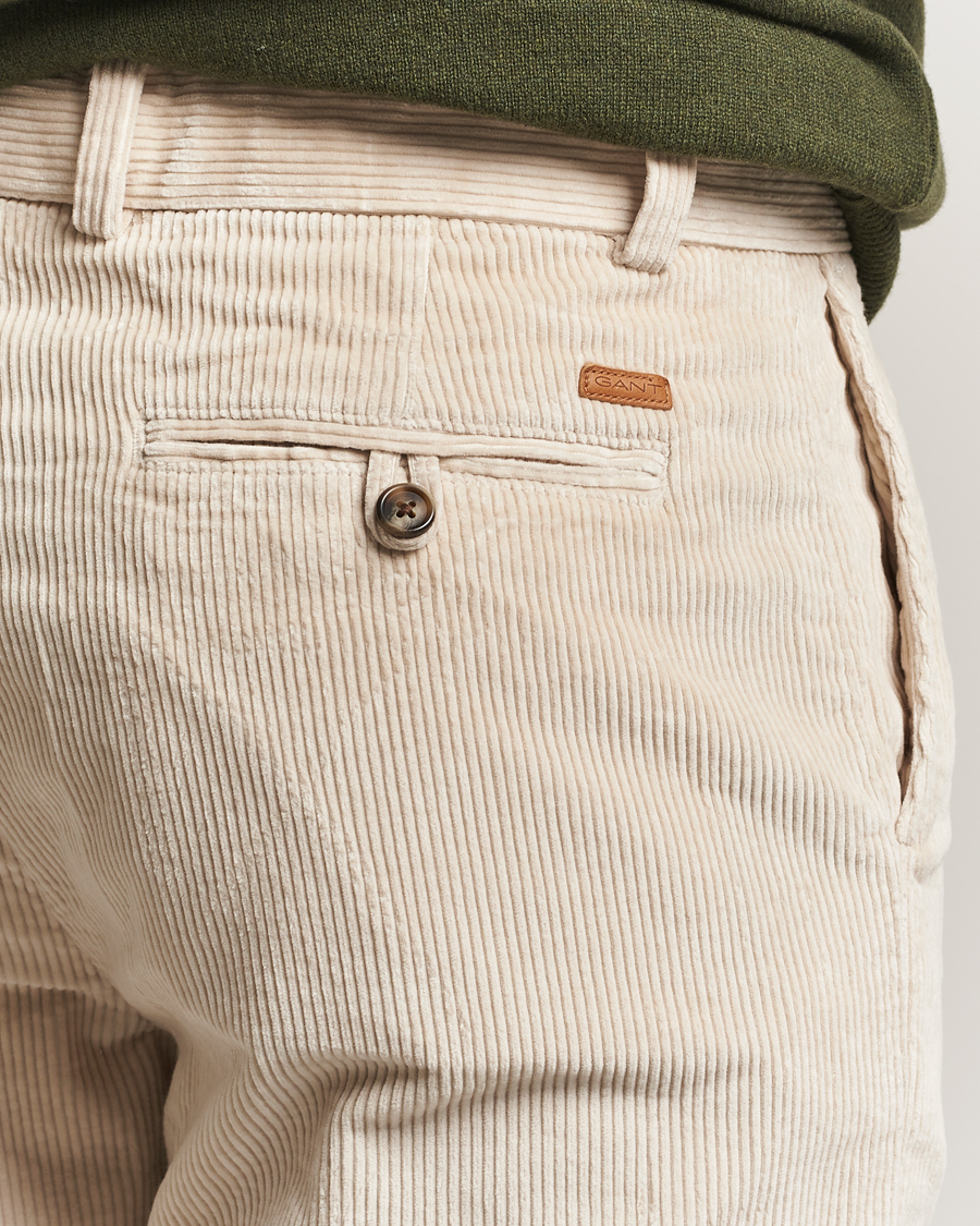 Uomini | Pantaloni | GANT | Straight Fit Corduroy Trousers Putty