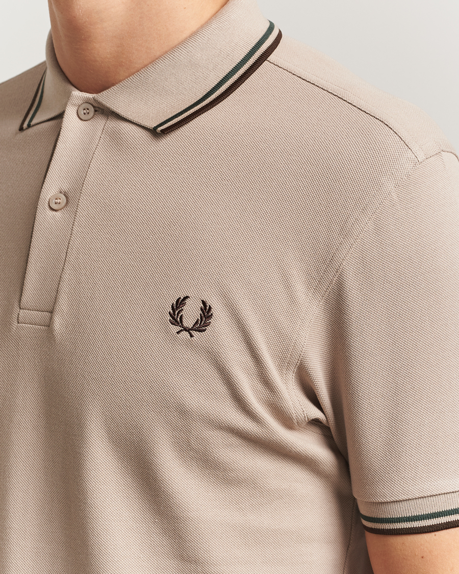 Uomini | Polo | Fred Perry | Twin Tipped Shirt Warm Oat