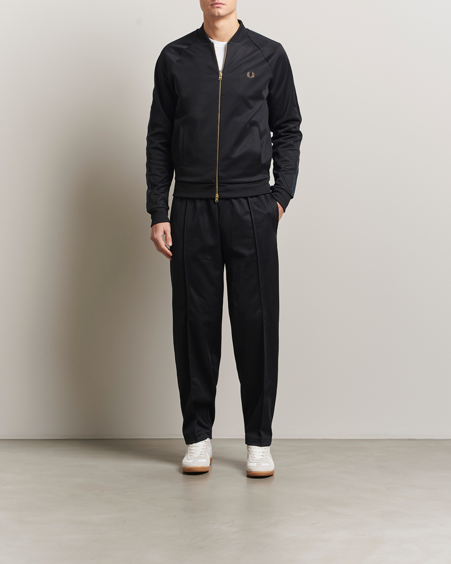 Uomini | Pantaloni | Fred Perry | Blackwatch Tartan Taped Track Pants Black