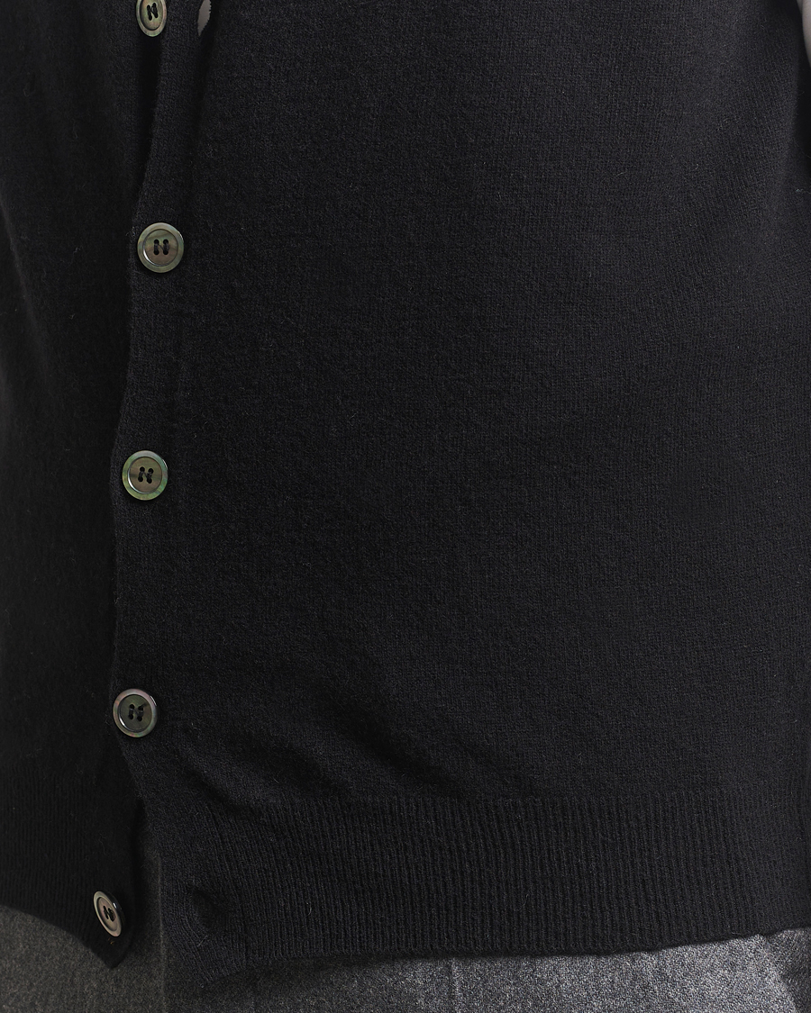 Uomini | Maglieria | Oscar Jacobson | Guiseppe Buttoned Vest Black