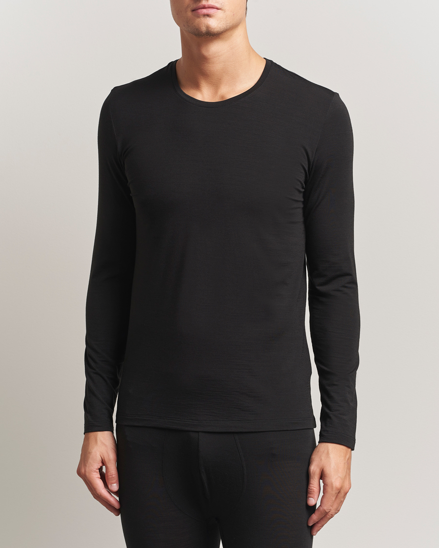 Uomini | T-shirt | Falke | Clima Wool Wool Long Sleeve T-Shirt Black