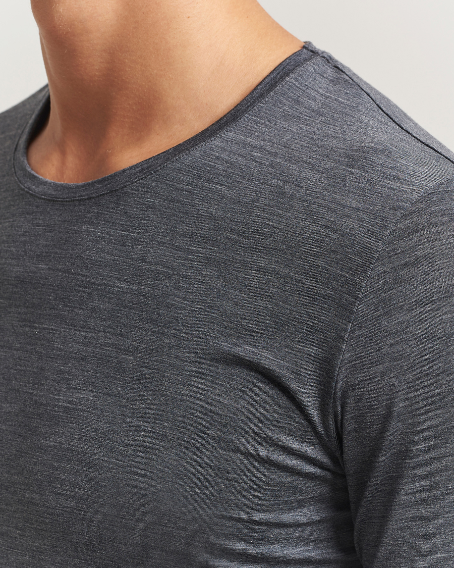 Uomini | T-shirt | Falke | Clima Wool Wool Long Sleeve T-Shirt Dark Grey Heather