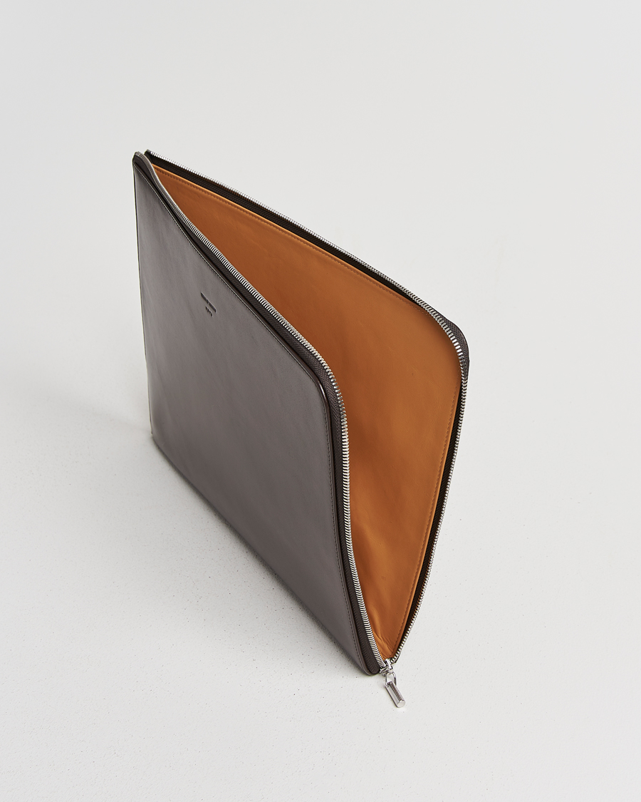 Uomini | Borse | Tiger of Sweden | Vitama Leather Portfolio Dark Brown