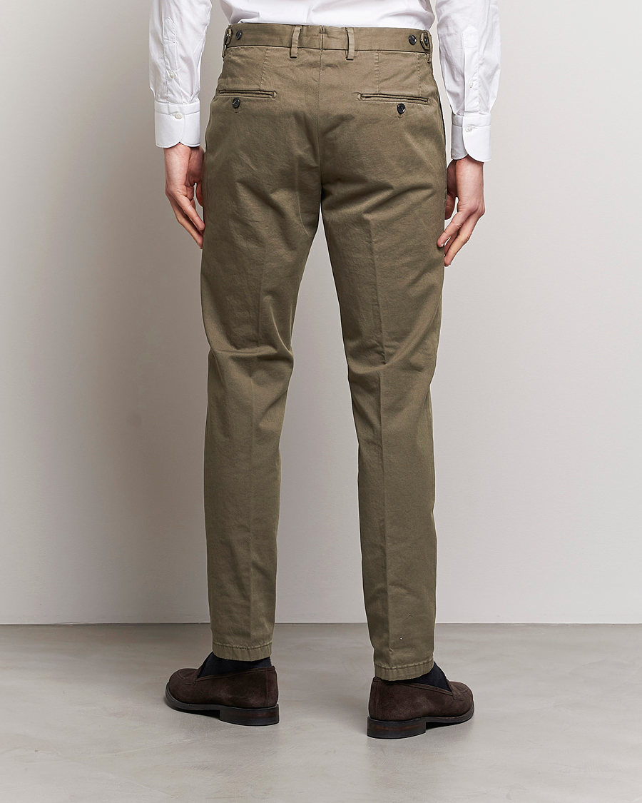 Uomini | Pantaloni | Oscar Jacobson | Danwick Cotton Trousers Olive