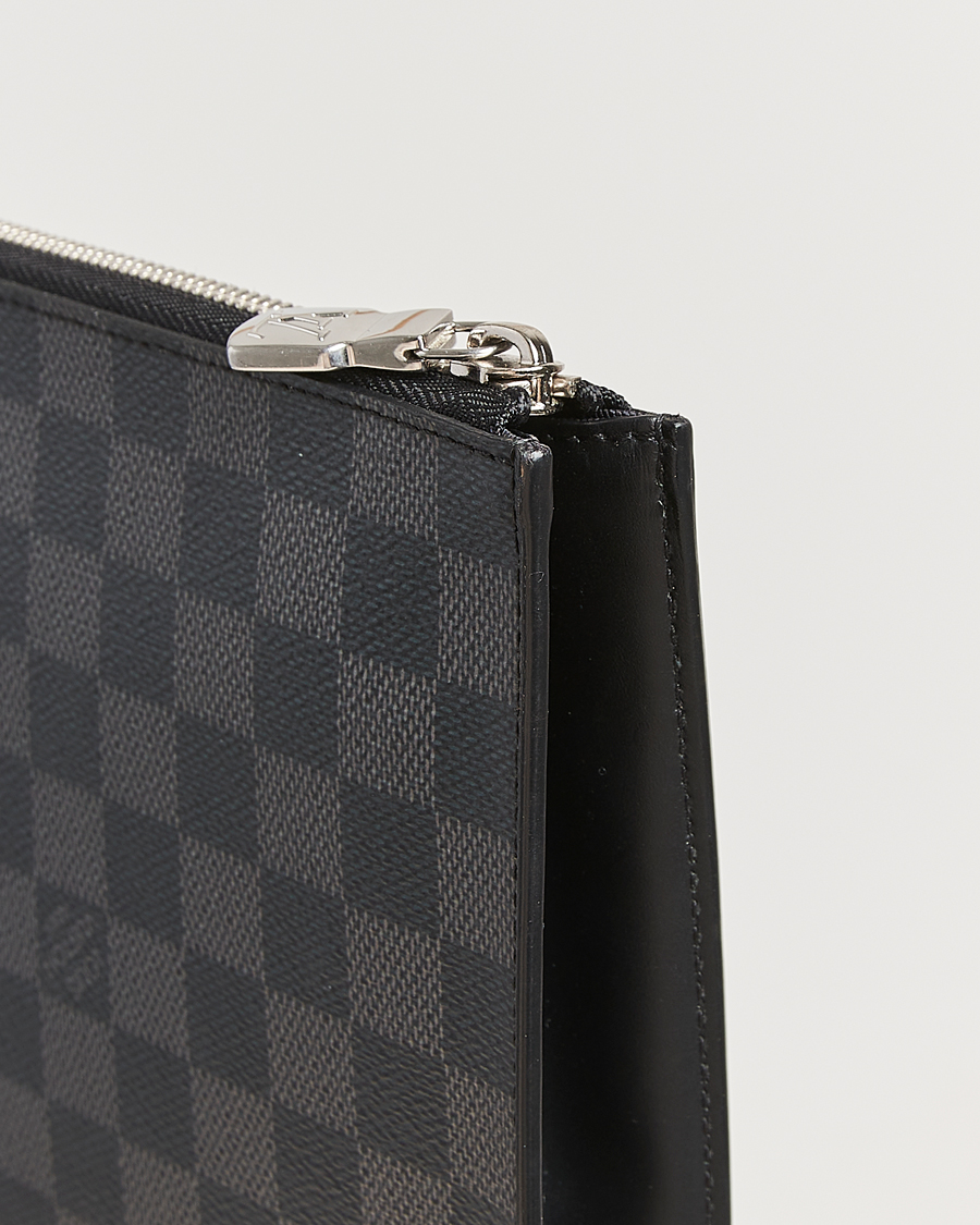 Uomini | Pre-Owned & Vintage Bags | Louis Vuitton Pre-Owned | Pochette Jules GM Damier Graphite