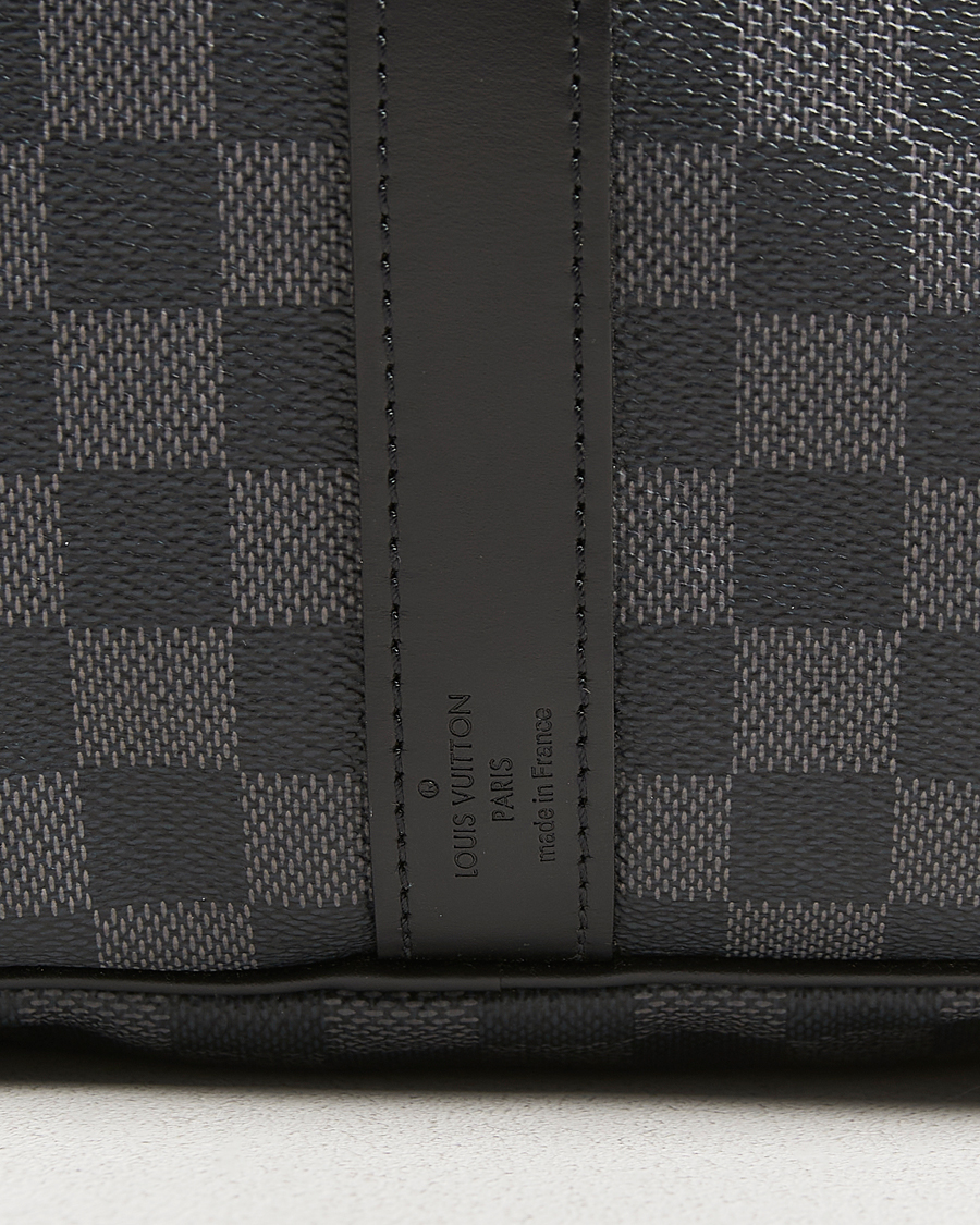 Uomini | Pre-Owned & Vintage Bags | Louis Vuitton Pre-Owned | Keepall Bandouliére 55 Damier Graphite