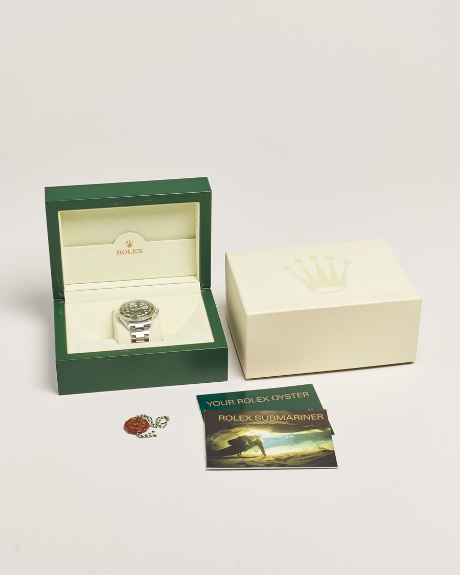 Uomini | Pre-Owned & Vintage Watches | Rolex Pre-Owned | Submariner Date Kermit