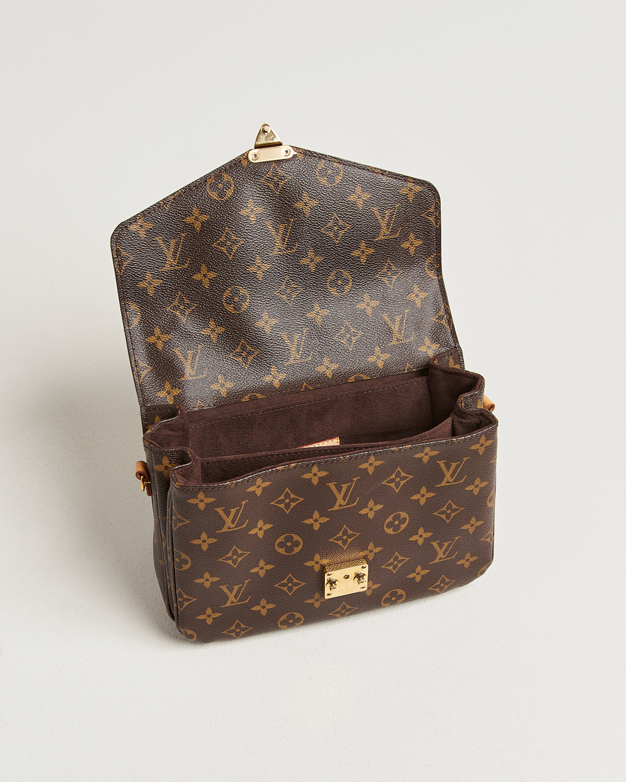 Uomini | Louis Vuitton Pre-Owned Pochette Métis Monogram | Louis Vuitton Pre-Owned | Pochette Métis Monogram