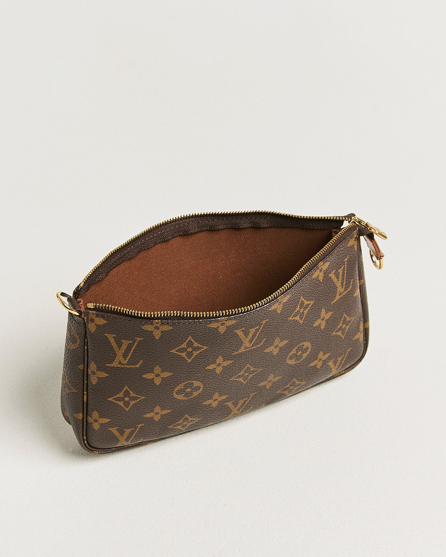 Uomini | Pre-Owned & Vintage Bags | Louis Vuitton Pre-Owned | Pochette Accessoires Monogram