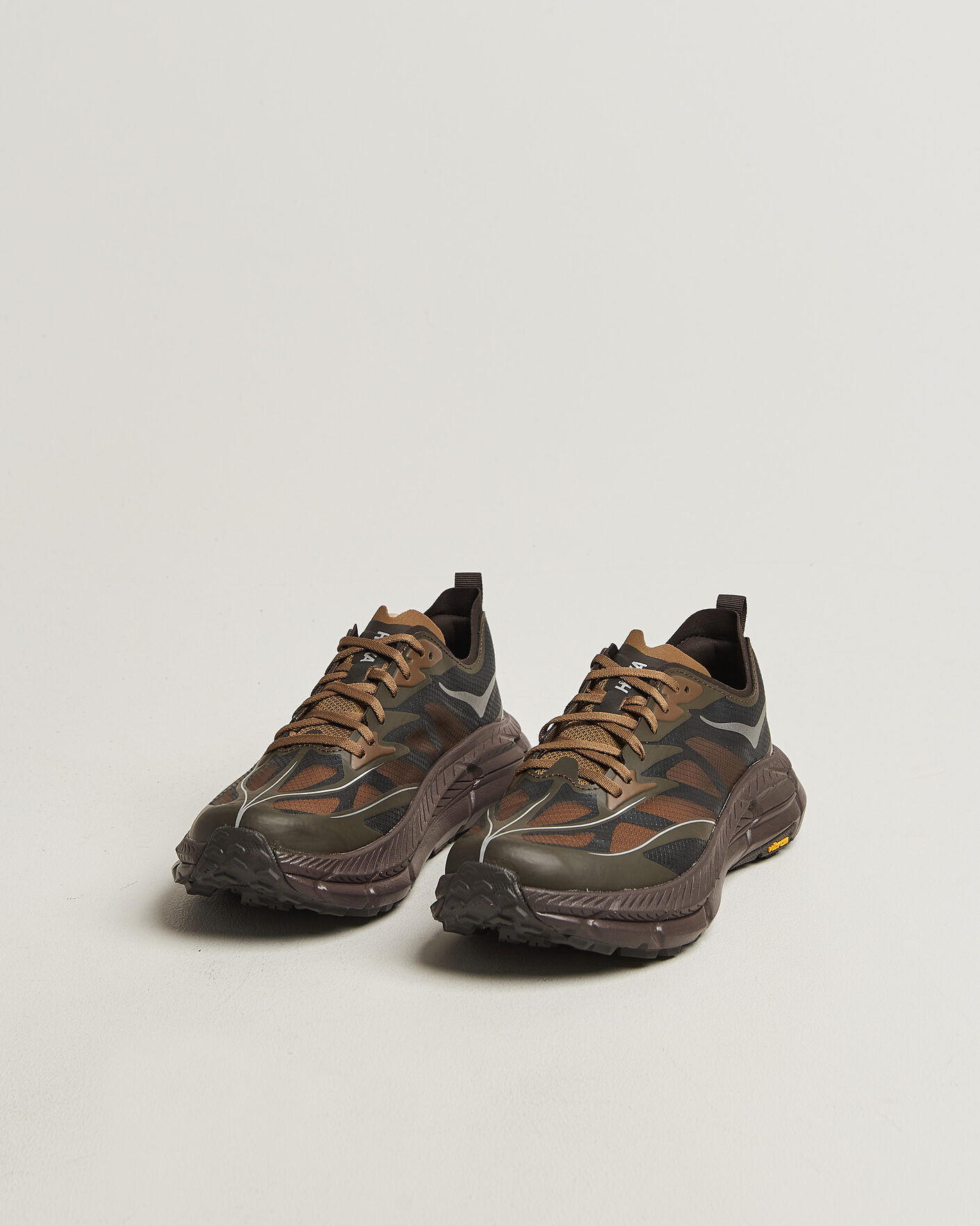 Uomini | | Hoka | Mafate Speed 4 Lite Tree Bark/Cast Iron