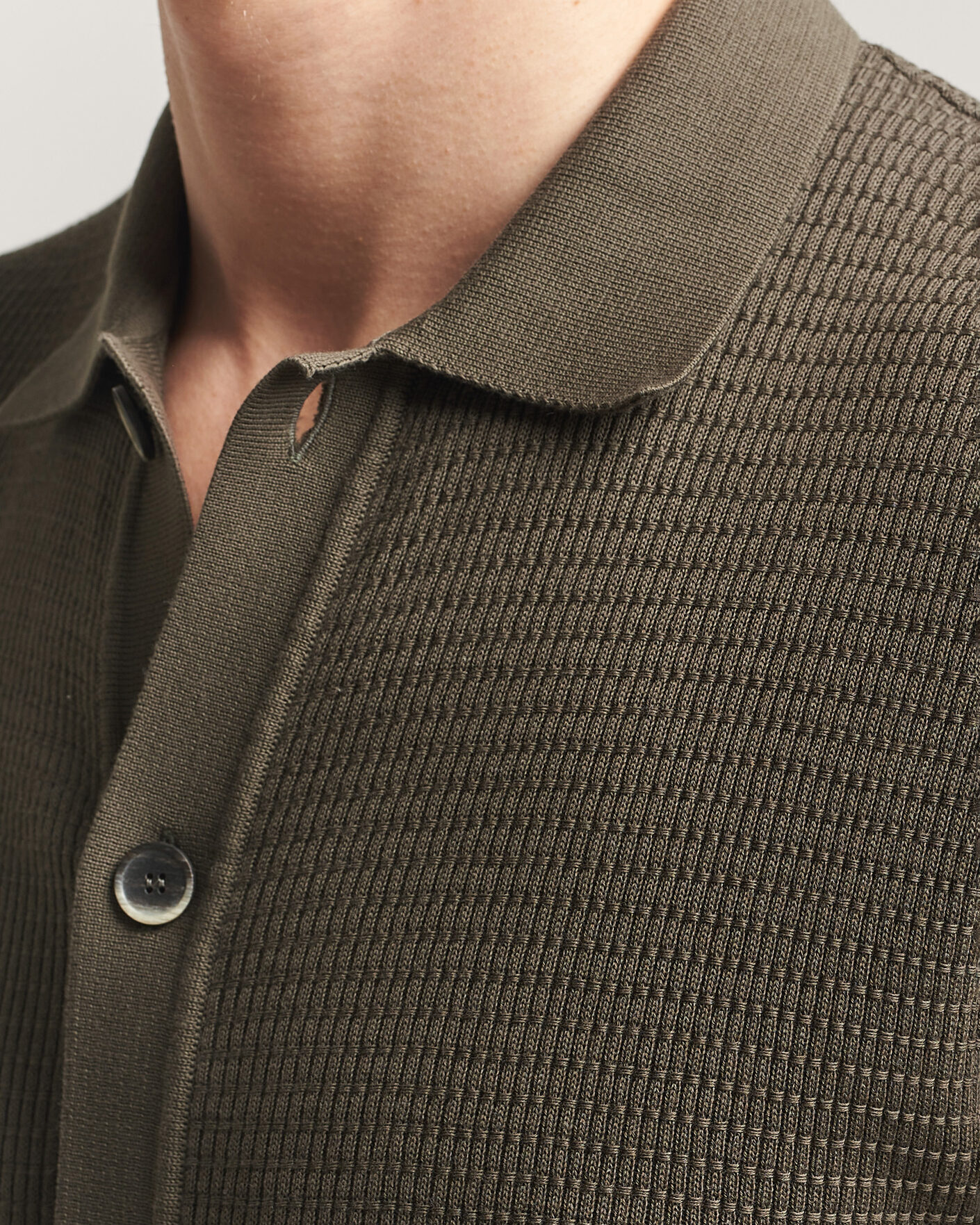 Uomini | Camicie | Altea | Bamboo Stitch Knitted Camp Shirt Dark Green