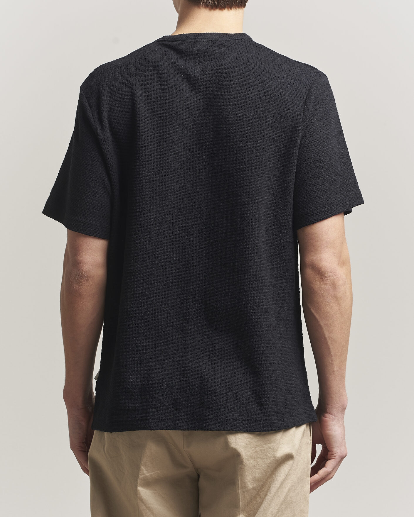 Uomini | T-shirt | Forét | Fir Structured T-Shit Black