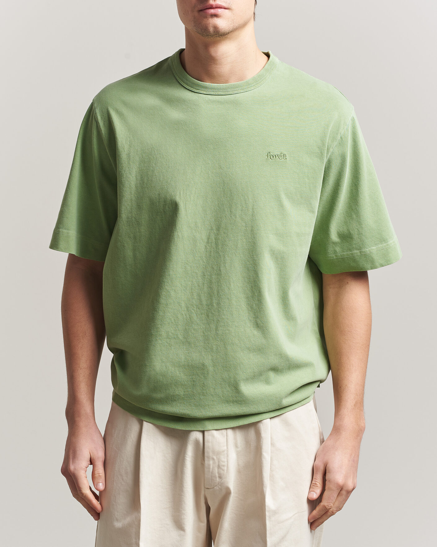 Uomini | T-shirt | Forét | Park Loose Fit T-Shirt Vibrant Moss