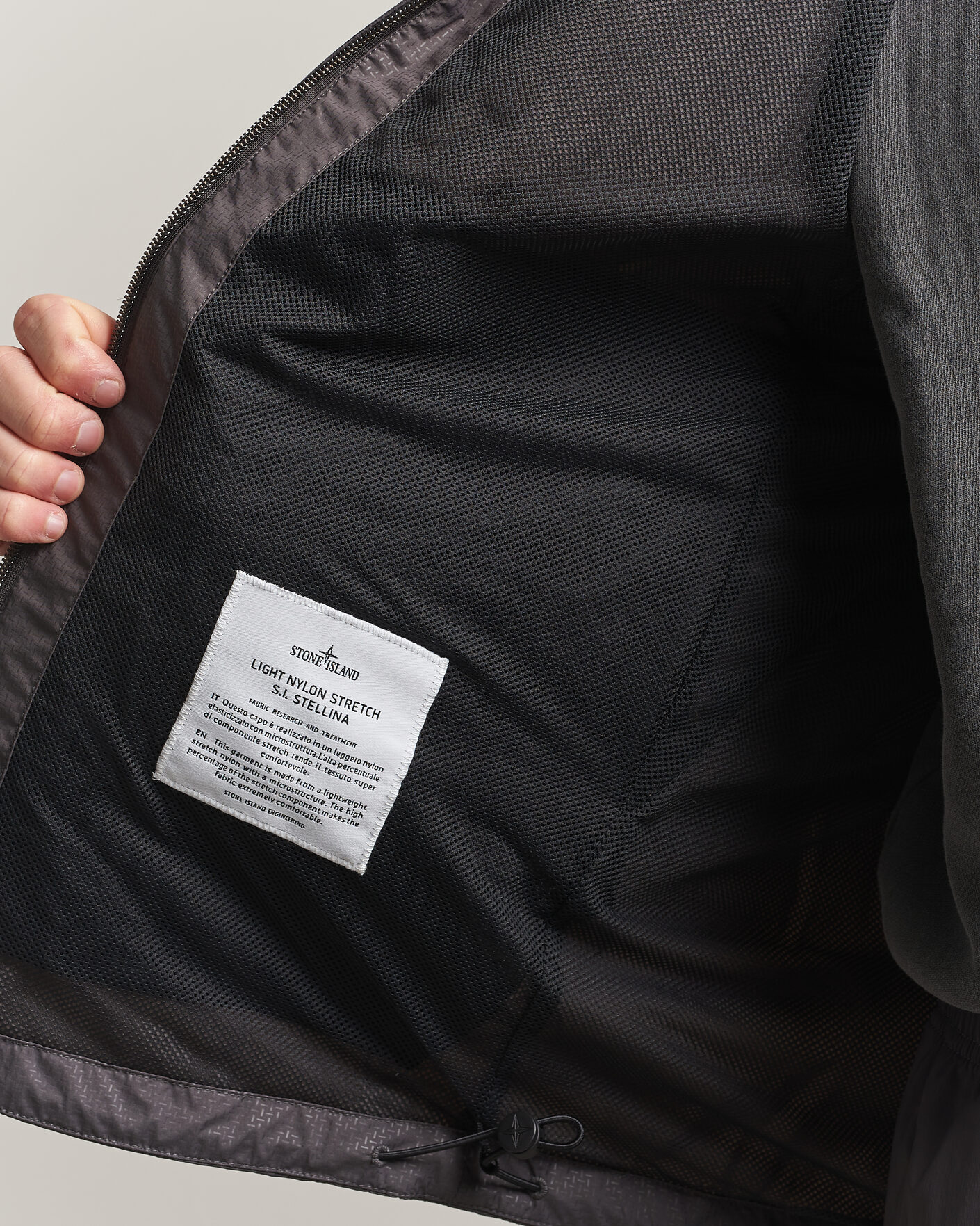 Uomini | Giacche | Stone Island | Stellina Nylon Stretch Field Jacket Charcoal