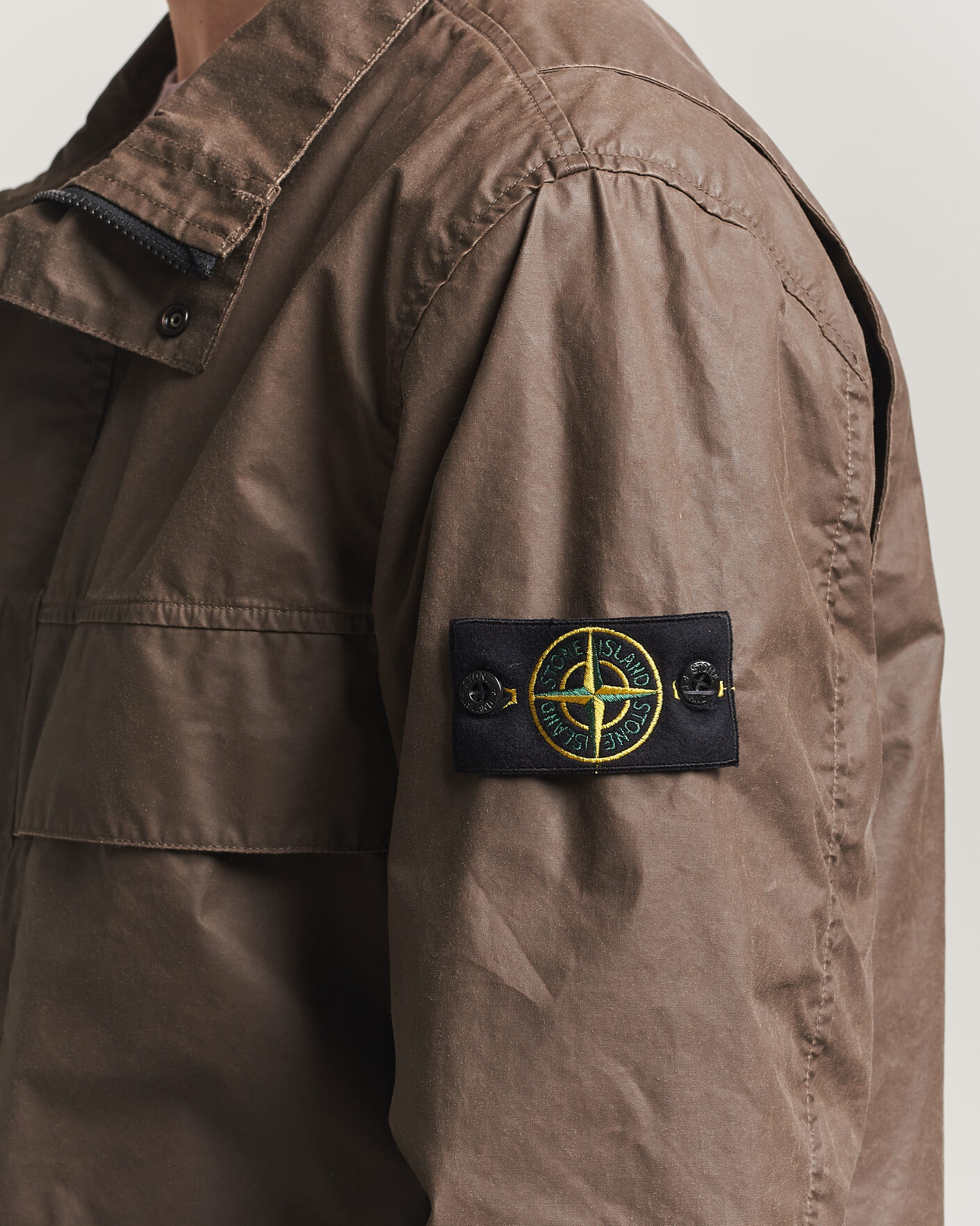 Uomini | Giacche | Stone Island | Waxed Pigment Cotton Tela Field Jacket Umber