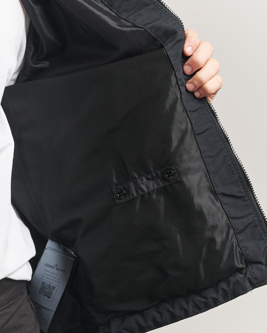 Uomini | Giacche | Stone Island | Crinkle Reps Padded Hood Jacket Black