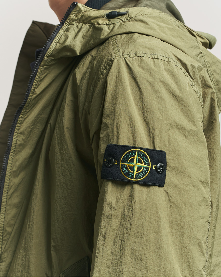 Uomini | Giacche | Stone Island | Crinkle Reps Padded Hood Jacket Military Green