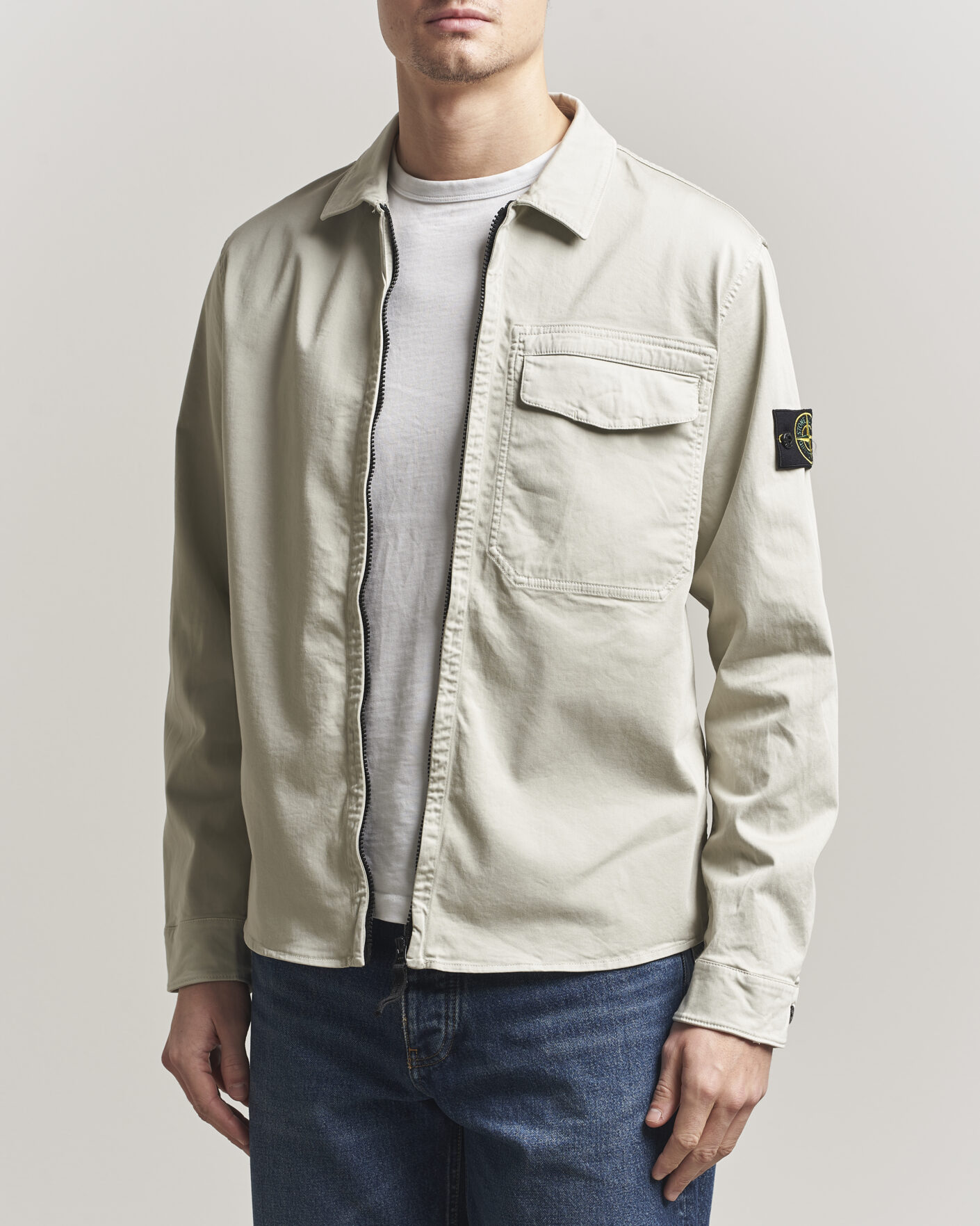 Uomini | Camicie | Stone Island | Cotton Stretch Zip Overshirt Pearl Grey