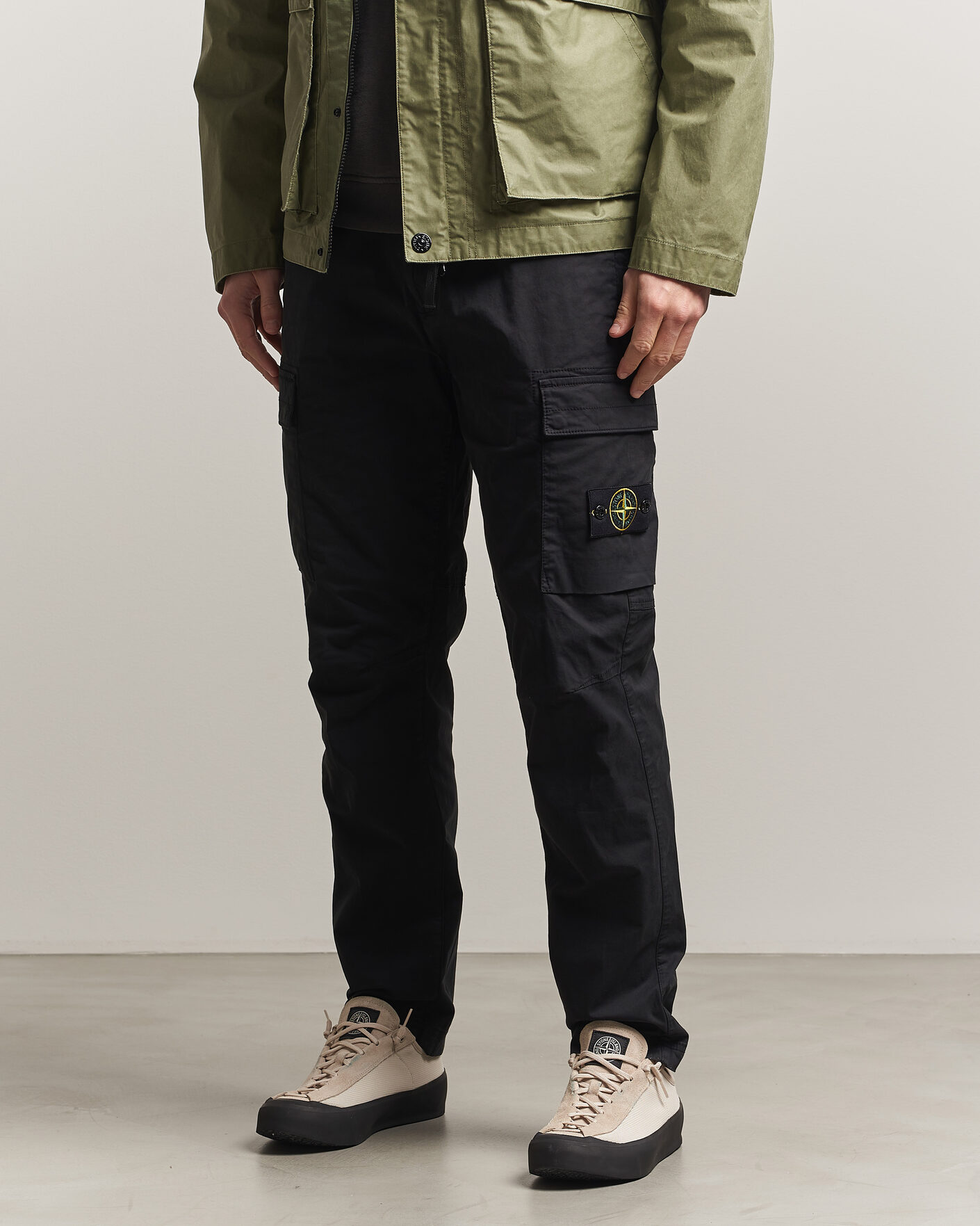 Uomini | Pantaloni | Stone Island | Stretch Cotton Twill Cargo Trousers Black
