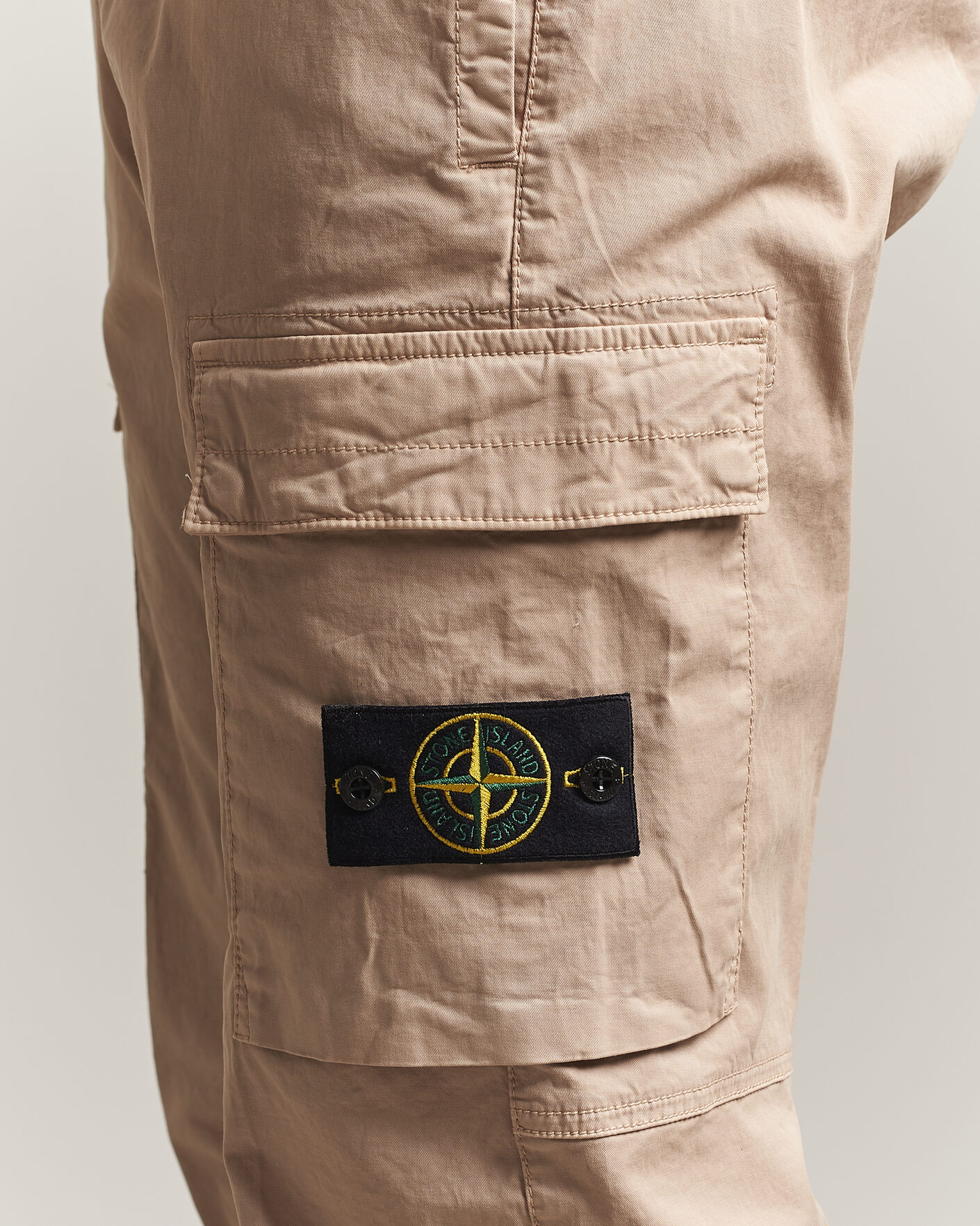Uomini | Pantaloni | Stone Island | Stretch Cotton Twill Cargo Trousers Desert