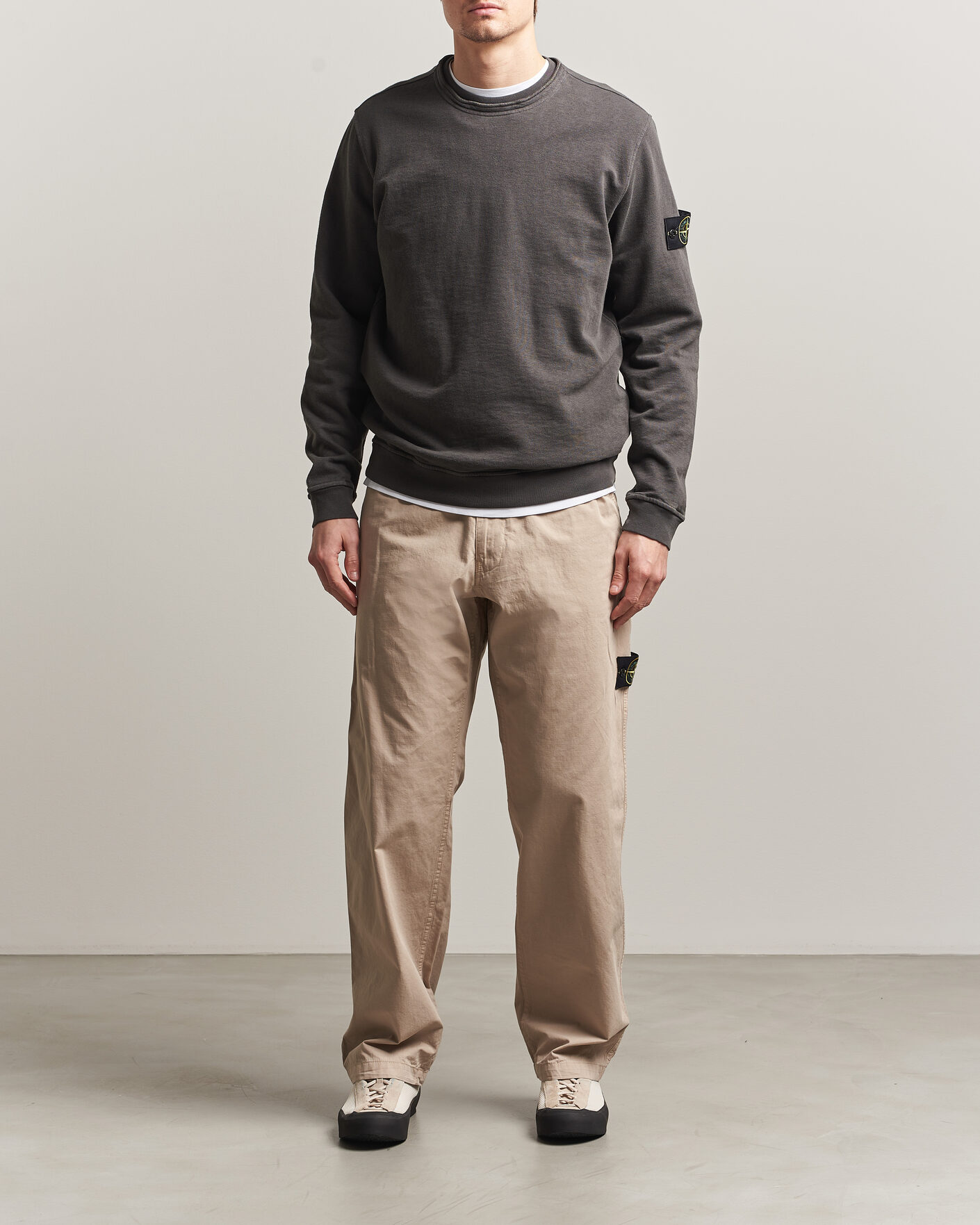 Uomini | Maglieria | Stone Island | Old Dyed Cotton Sweatshirt Charcoal