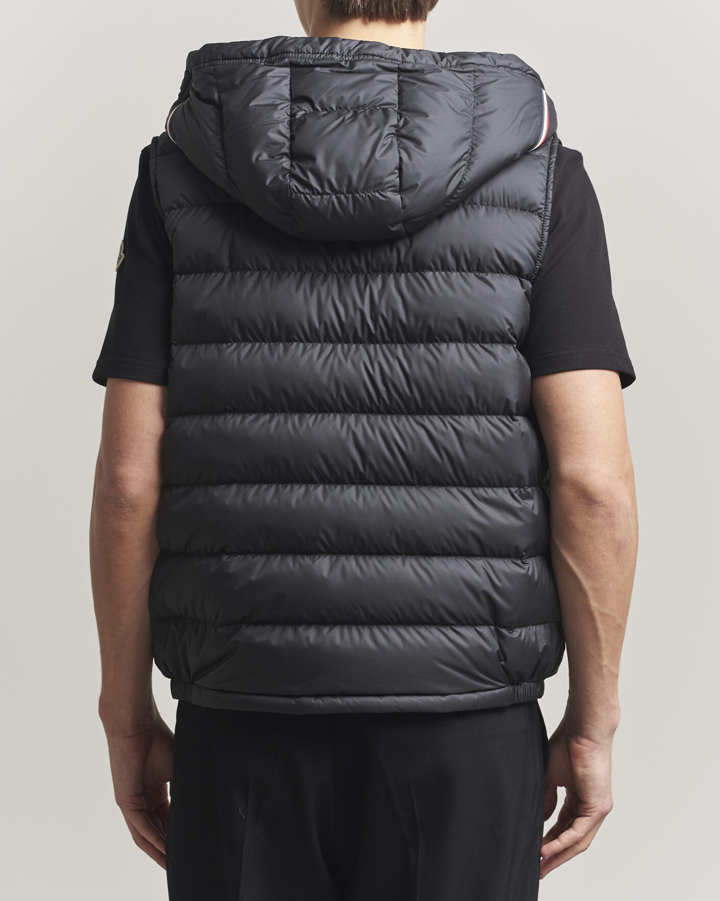 Uomini | Gilet | Moncler | Marseillan Hooded Down Vest Black