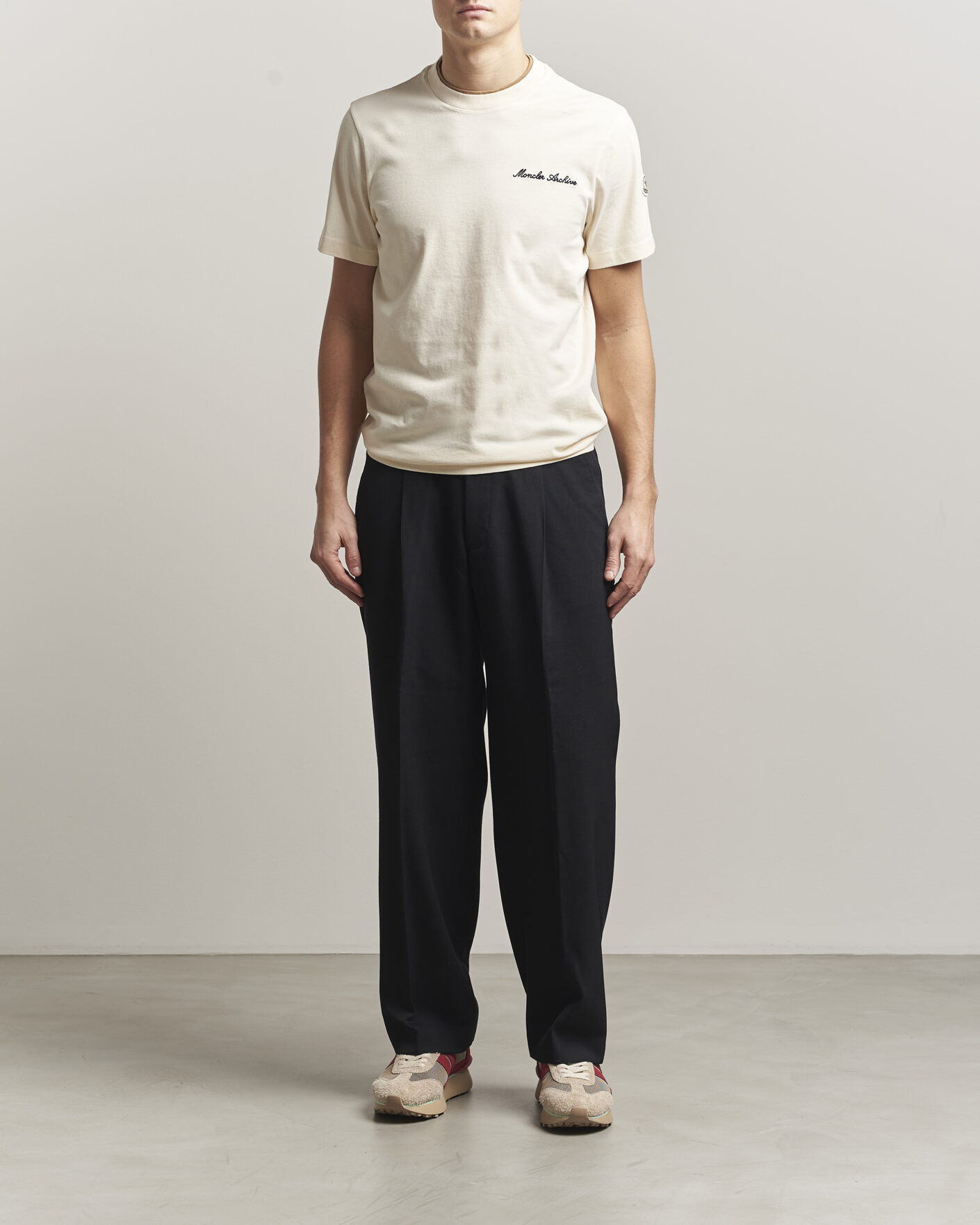 Uomini | T-shirt | Moncler | Signature Logo T-Shirt Off White