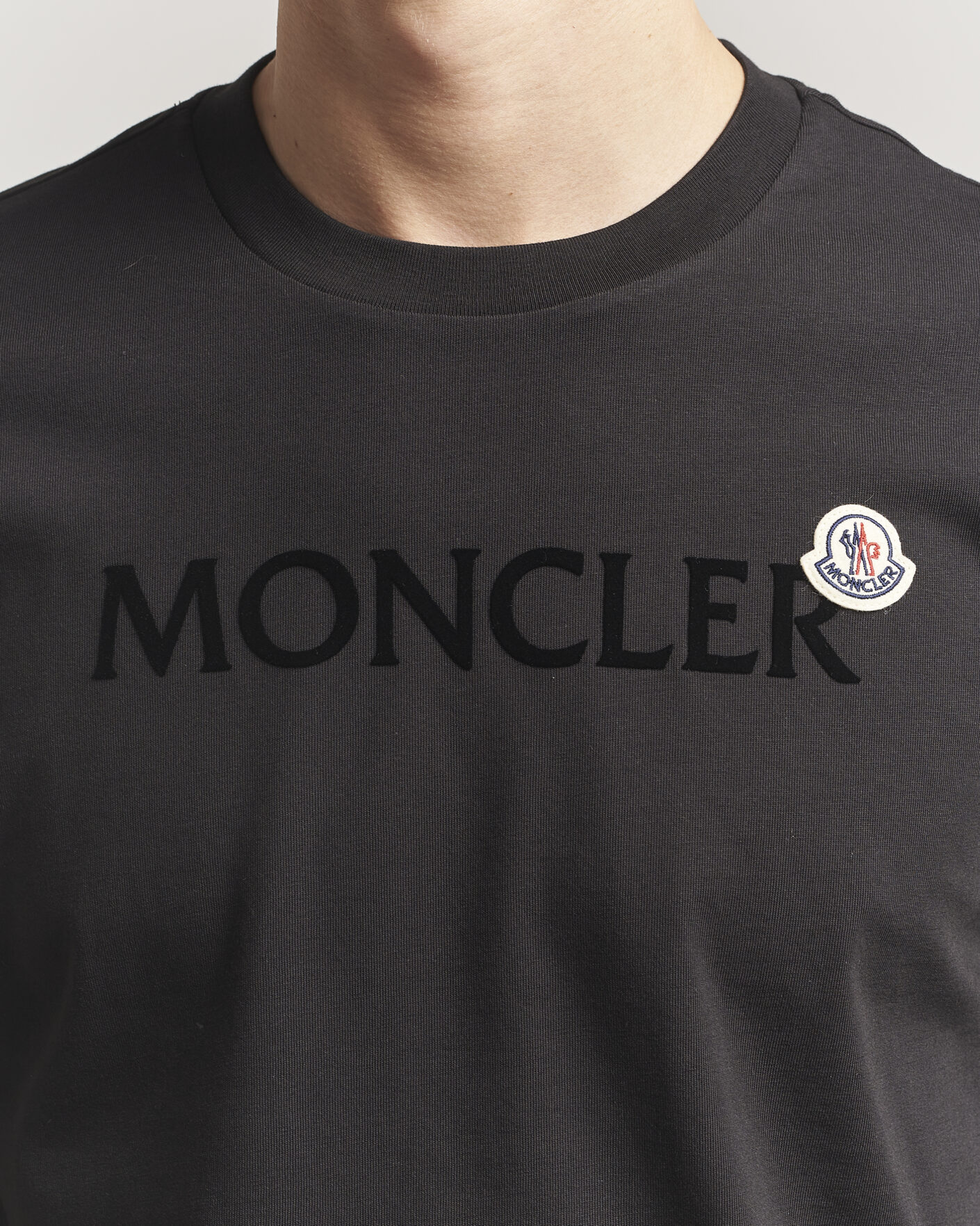 Uomini | T-shirt | Moncler | Lettering Logo Long Sleeve T-Shirt Black