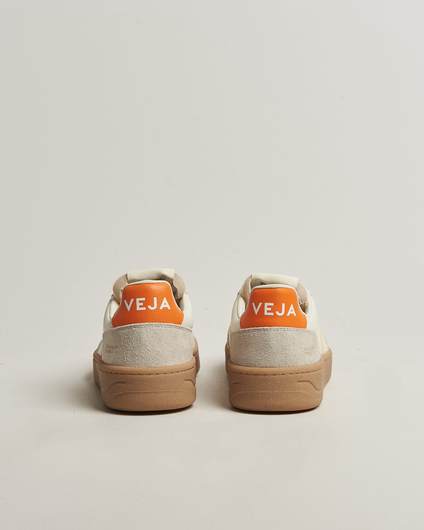 Uomini | Sneakers | Veja | V-82 Sneaker Pure Calcaire/Fury