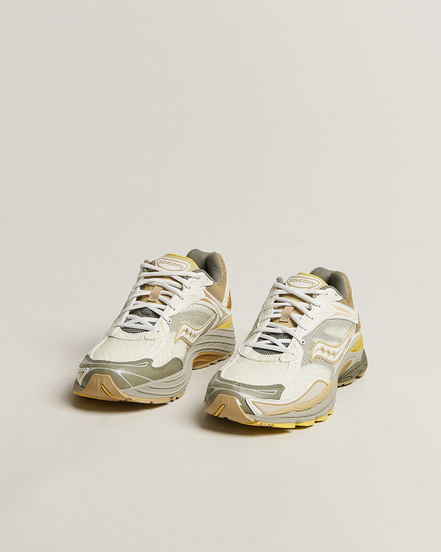 Uomini | Sneakers | Saucony | Progrid Omni 9 Ripstop Running Sneaker Ivory/Moss