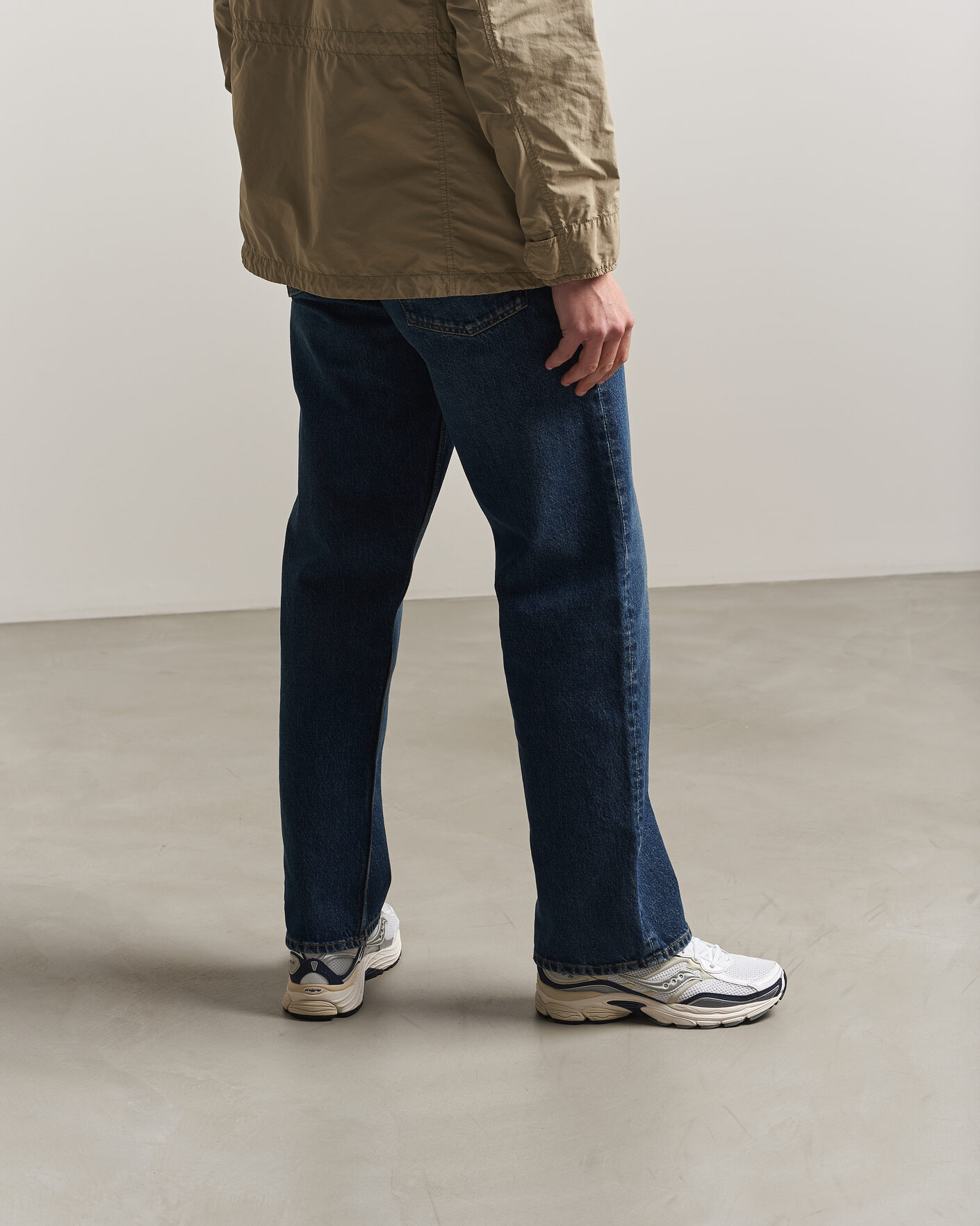 Uomini | Sneakers | Saucony | Progrid Omni 9 Running Sneaker White/Navy