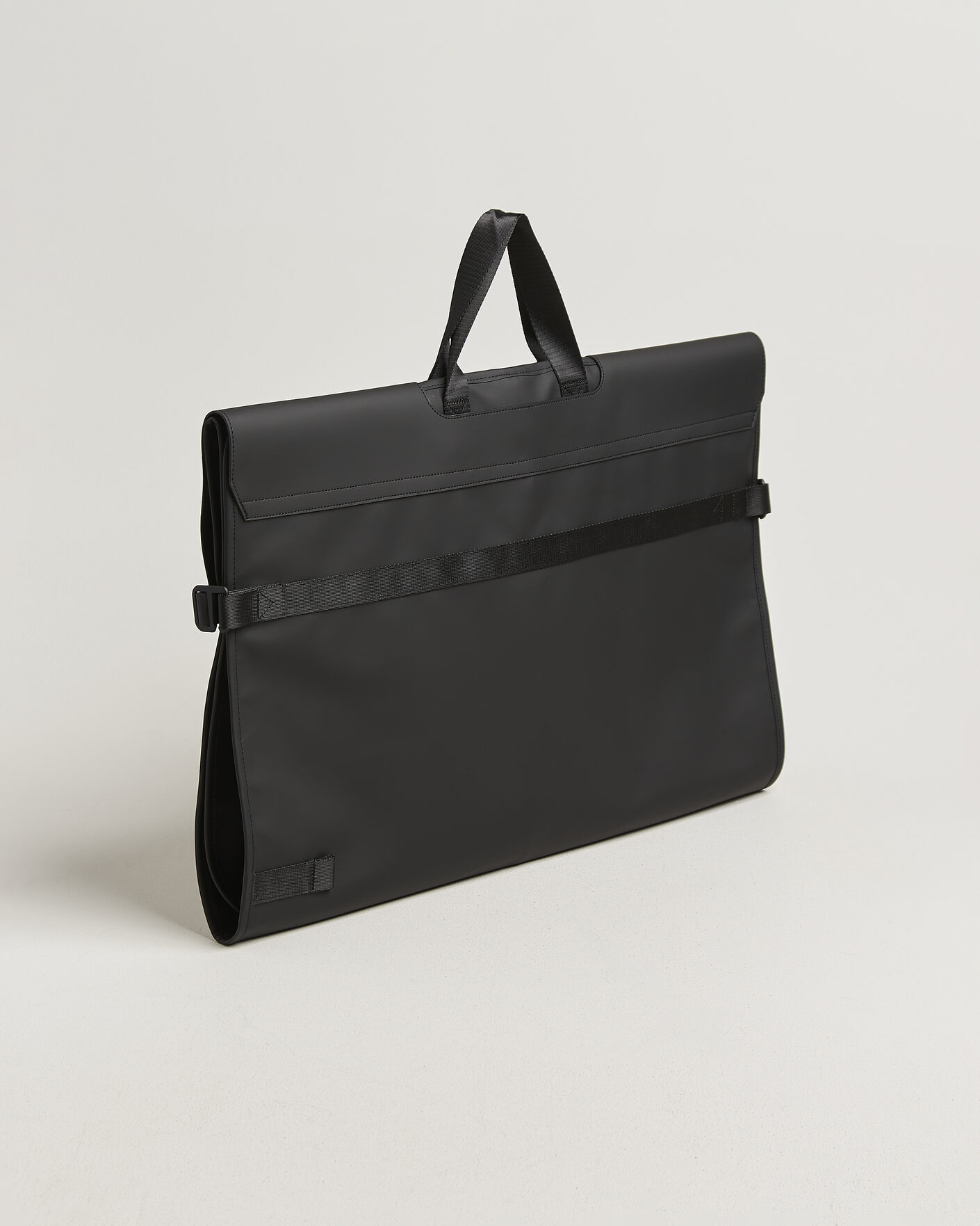 Uomini | RAINS OTG Suit Bag Black | RAINS | OTG Suit Bag Black
