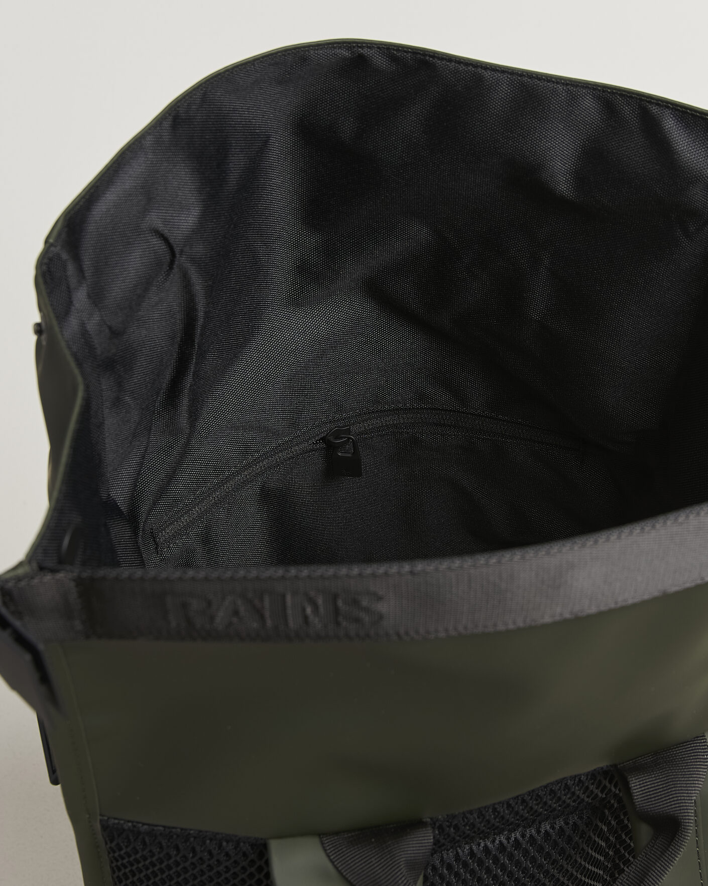 Uomini | Borse | RAINS | Trail Mountaineer Rolltop Backpack Green