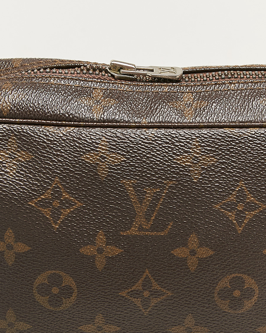 Uomini | Pre-Owned & Vintage Bags | Louis Vuitton Pre-Owned | Trousse Toilette 23 Monogram