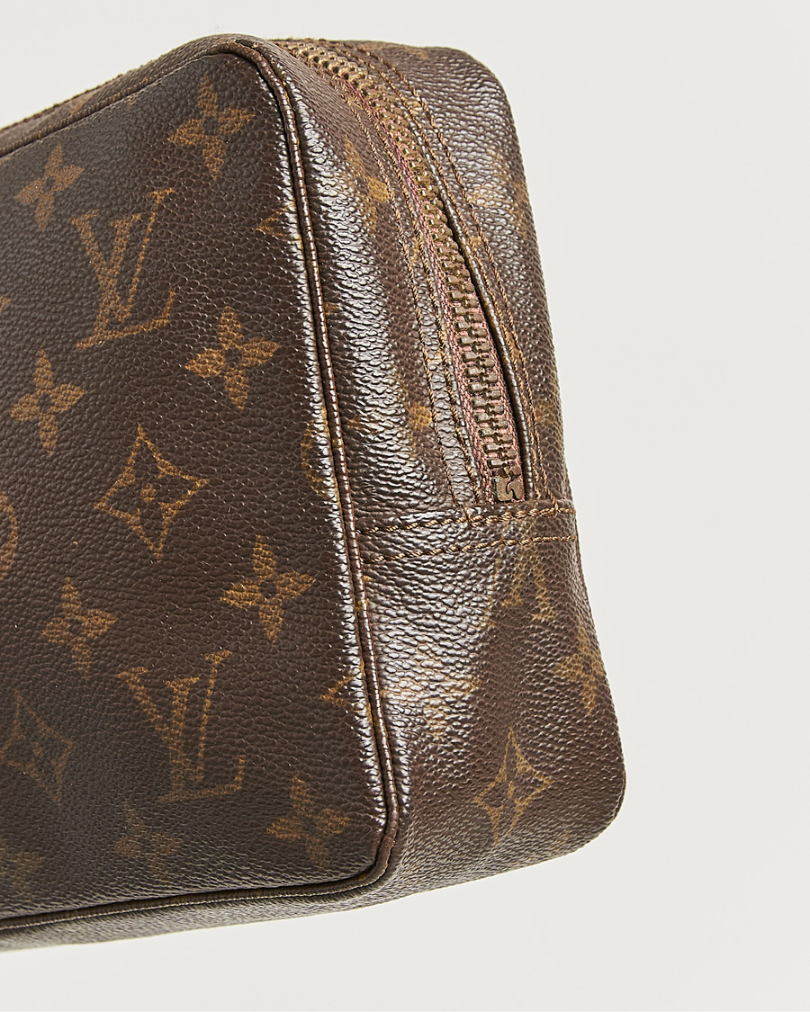 Uomini | Pre-Owned & Vintage Bags | Louis Vuitton Pre-Owned | Trousse Toilette 23 Monogram
