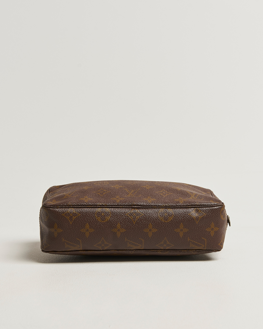 Uomini | Pre-Owned & Vintage Bags | Louis Vuitton Pre-Owned | Trousse Toilette 23 Monogram