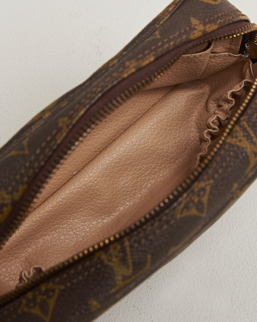 Uomini | Pre-Owned & Vintage Bags | Louis Vuitton Pre-Owned | Trousse Toilette 18 Monogram