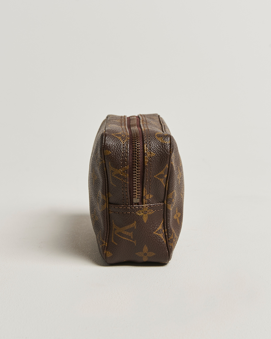 Uomini | Pre-Owned & Vintage Bags | Louis Vuitton Pre-Owned | Trousse Toilette 18 Monogram