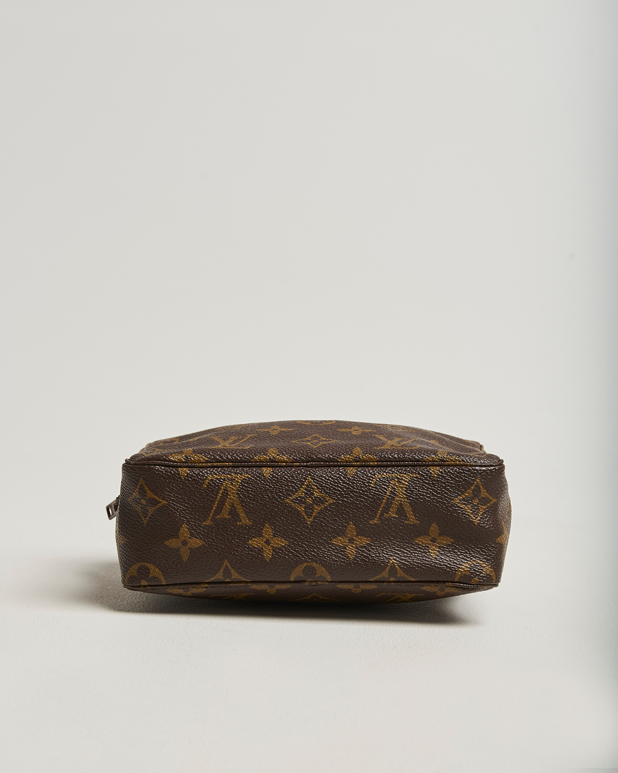 Uomini | Pre-Owned & Vintage Bags | Louis Vuitton Pre-Owned | Trousse Toilette 18 Monogram