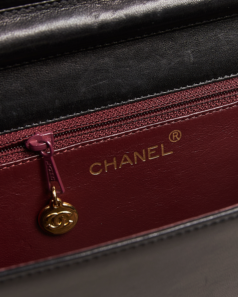 Uomini | Pre-Owned & Vintage Bags | Chanel Pre-Owned | Classic Single Flap Bag Lambskin Small Black